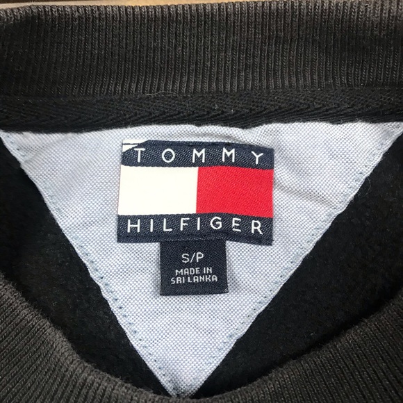 Vintage Tommy Hilfiger Crewneck - Picture 3 of 4